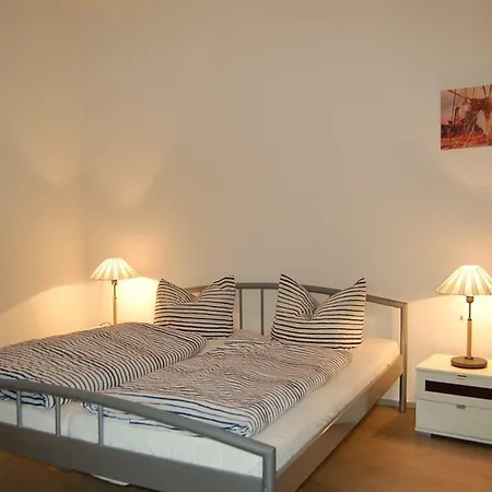 Ferienwohnung * Waren (Mueritz)